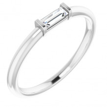 14K White 1/6 CTW Diamond Stackable Ring - 122887605P